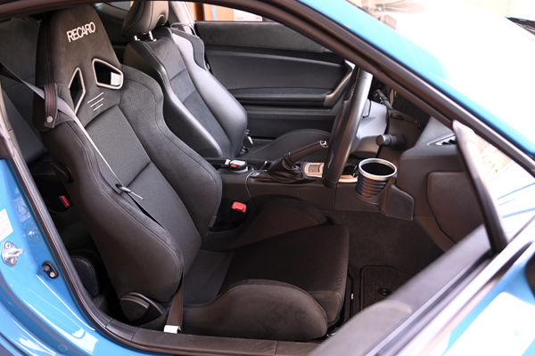 100404_toyota_86_recaro_sr7_gu100h_asmyokohama.jpg