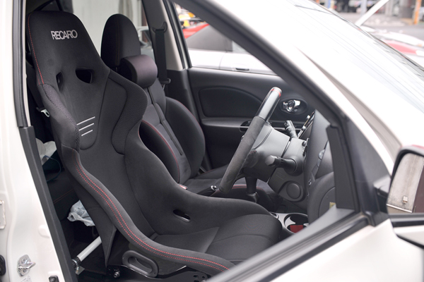 181216_nissan_march_nismo_recaro_rsg_asm_.jpg