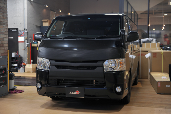 190106_toyota_Hiace_.jpg
