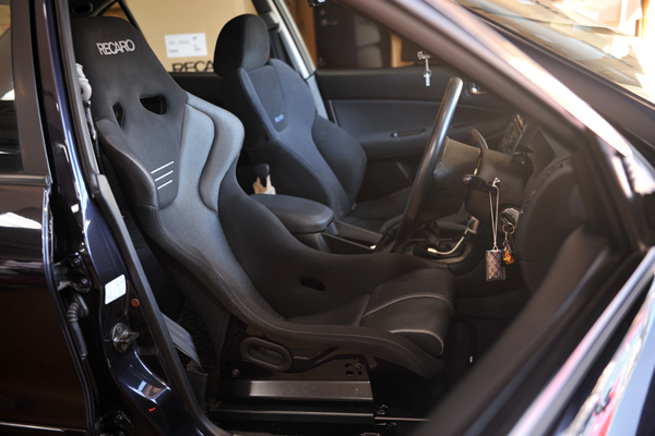 190119_recaro_mitsubishi_rsg__.jpg