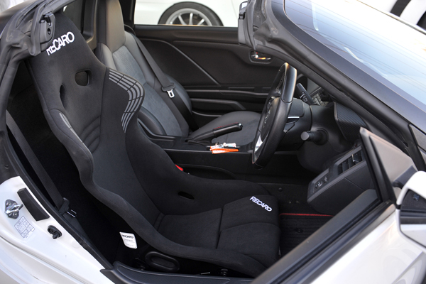 190202_honda_s660_recaro_rsg_asm_.jpg