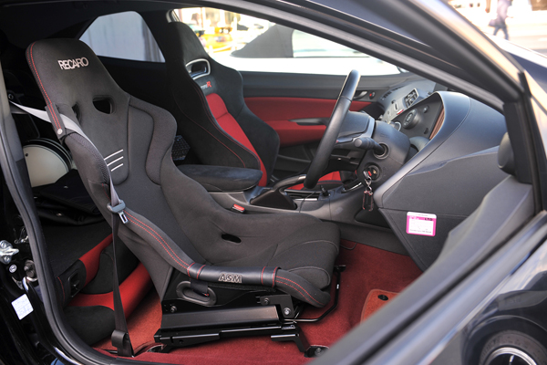 190203_honda_civic_fn2_typer_recaro_rsg_asm_.jpg