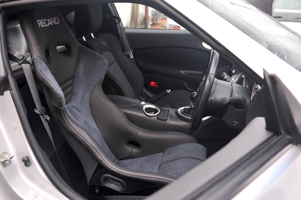 190308_nissan_z34_recaro_rsg_asm.jpg
