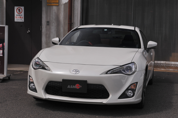 190319_toyota_86_zn6.jpg