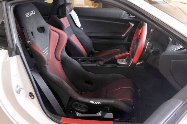 190319_toyota_86_zn6_recaro_rsg_asmyokohama.jpg