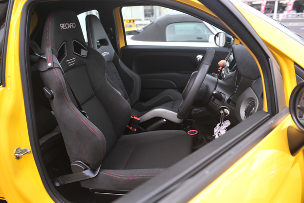 190331_fiat500_abarth595_recaro_sr7f_asmyokohama_.jpg