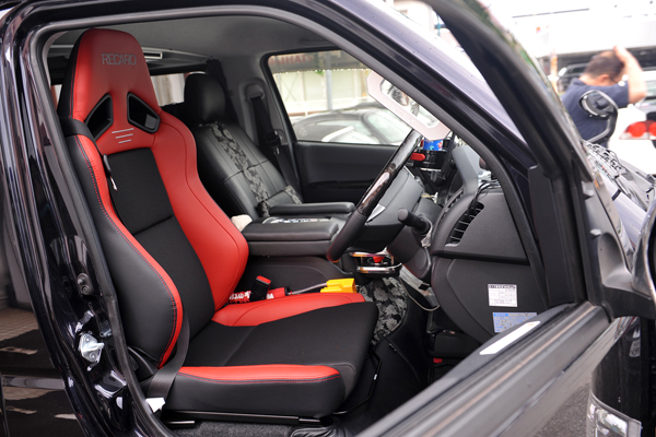 190528_hiace_asmyokohama_recaro_sr7f_.jpg