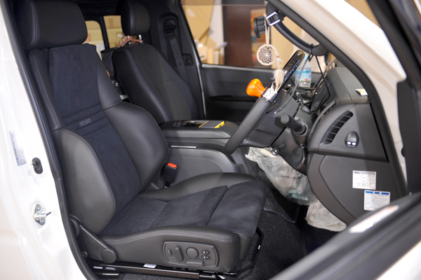190614_hiace_asmyokohama_recaro_orthopad_.jpg
