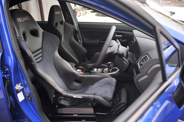 190623_wrx_recaro_.jpg