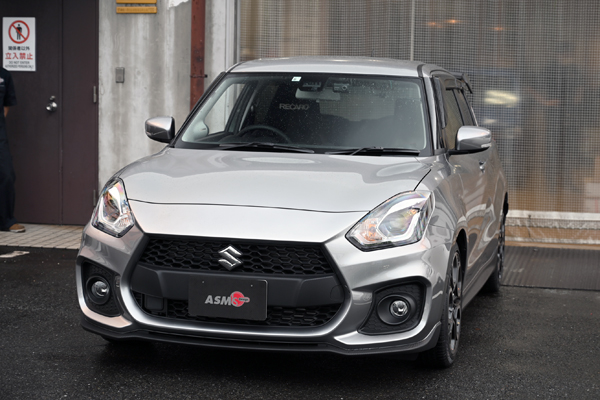 190713_suzuki_swiftsports_zc33s_.jpg