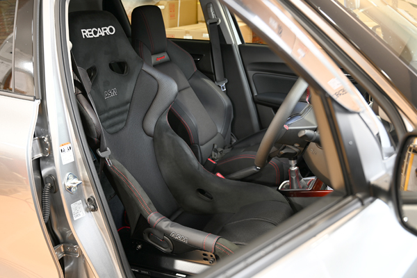 190713_suzuki_swiftsports_zc33s_recaro_rsg_asmlimited_ruby_.jpg