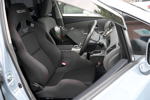 190831_recaro_sr7_asmyokohama_toyota_prius_.jpg