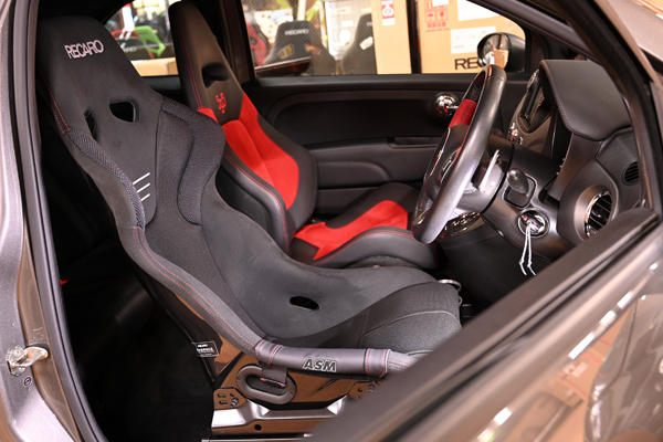 191204_fiat500_abarth595_asmyokohama_recaro_rsg_.jpg