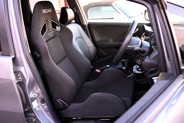 191205_honda_fit_asmyokohama_recaro_sr7.jpg