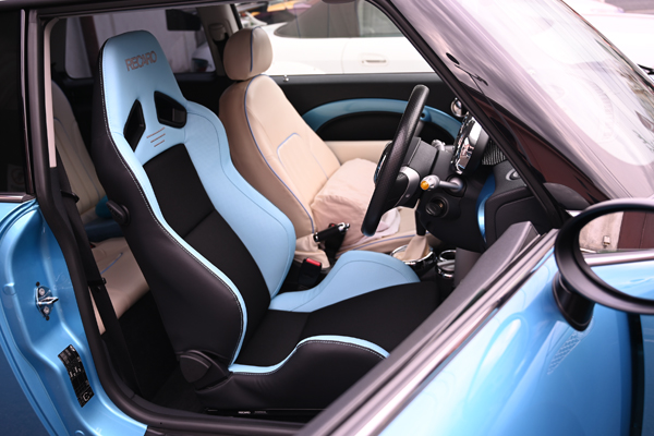 200104_mini_recaro=sr7_asmyokohama.jpg