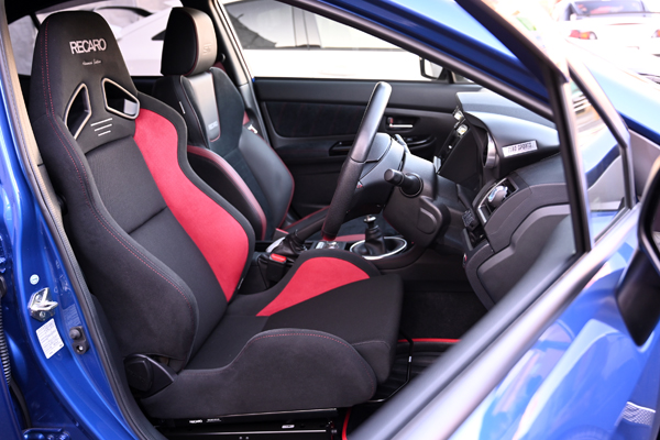 200130_subaru_wrx_recaro_sr7_asmyokohama.jpg
