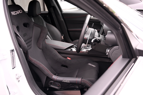 200521_alfaromeo_recaro_rsg_asmlimited_.jpg