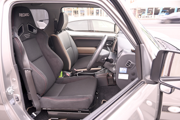 200703_jimny_asmyokohama_recaro_sr7f_.jpg