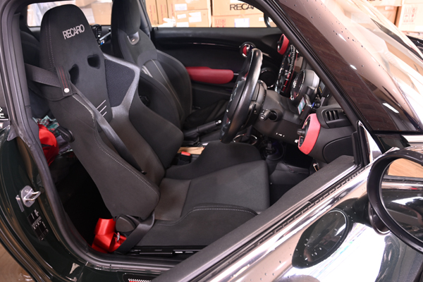 200726_mini_recaro_sr6_.jpg