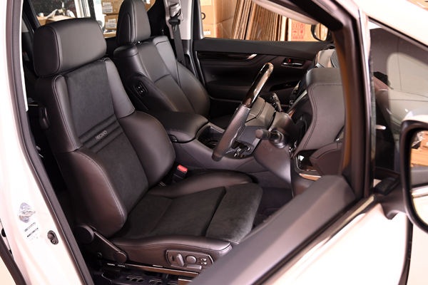 200726_toyota_recaro.jpg