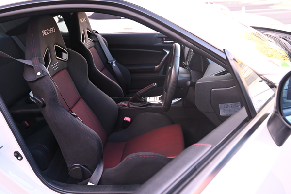 200906_86_brz_recaro_sr7_sr7f.jpg