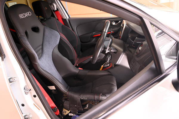 200912_Renaut_recaro_rsg_asmyokohama.jpg