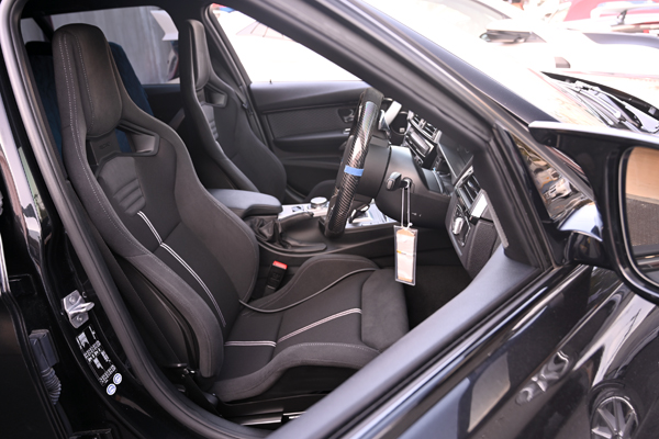 201118_bmw3_asmyokohama_recaro_sportster.jpg
