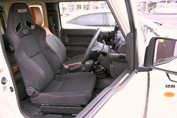 201125_suzuki_jimny_asmyokohama_recaro_sr7f.jpg