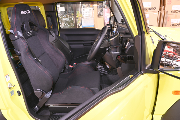 210110_jimny_recaro_sr7_asmyokohama.jpg