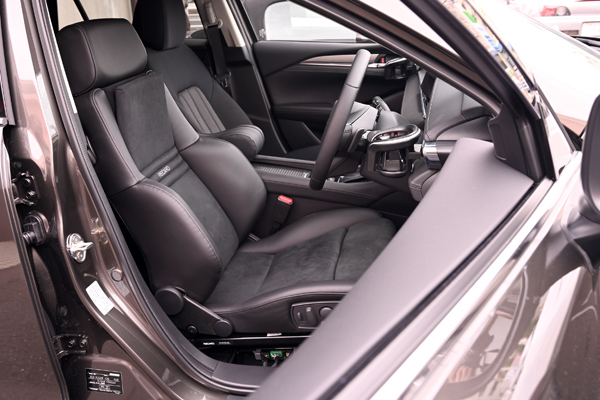 210117_mazda6_recaro_orthopad_asmyokohama.jpg