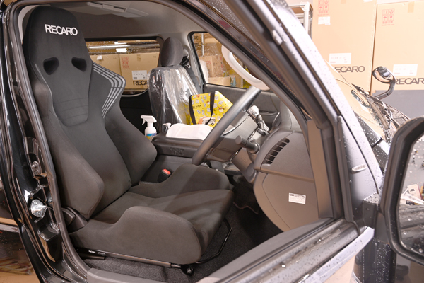 210321_hiace_recaro_sr6_asmyokohama.jpg
