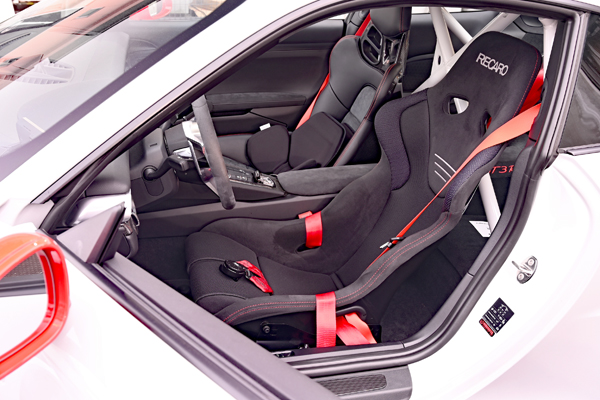 210328_911_recaro_asmyokohama.jpg
