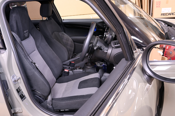 210925_mini_recaro_lxf_asmyokohama.jpg