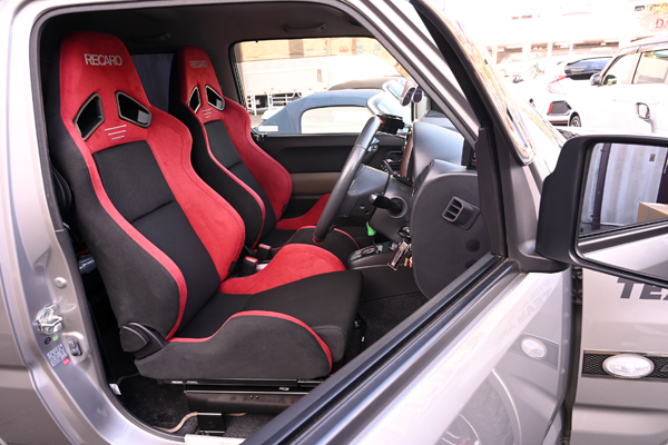 211118_jimny_asmyokohama_recaro_sr7.jpg