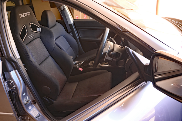 220105_subaru_bp_asmyokohama_recaro_sr7f_1.jpg