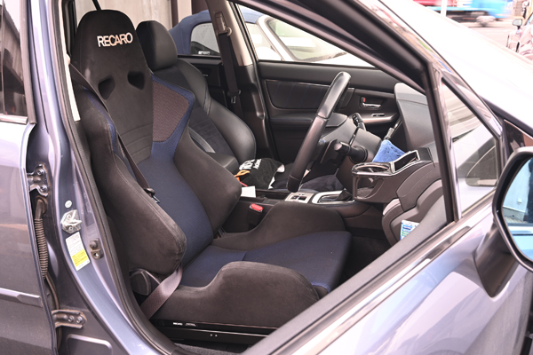 220123_subaru_asmyokohama_recaro_sr6_1.jpg