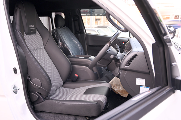 230209_hiace_recaro_asmyokohama_trial_1.jpg